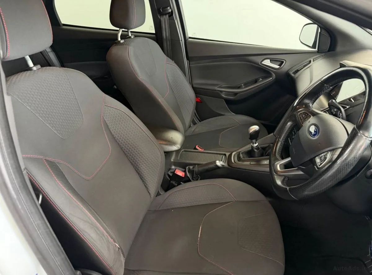 2018 Ford Focus – photo 10