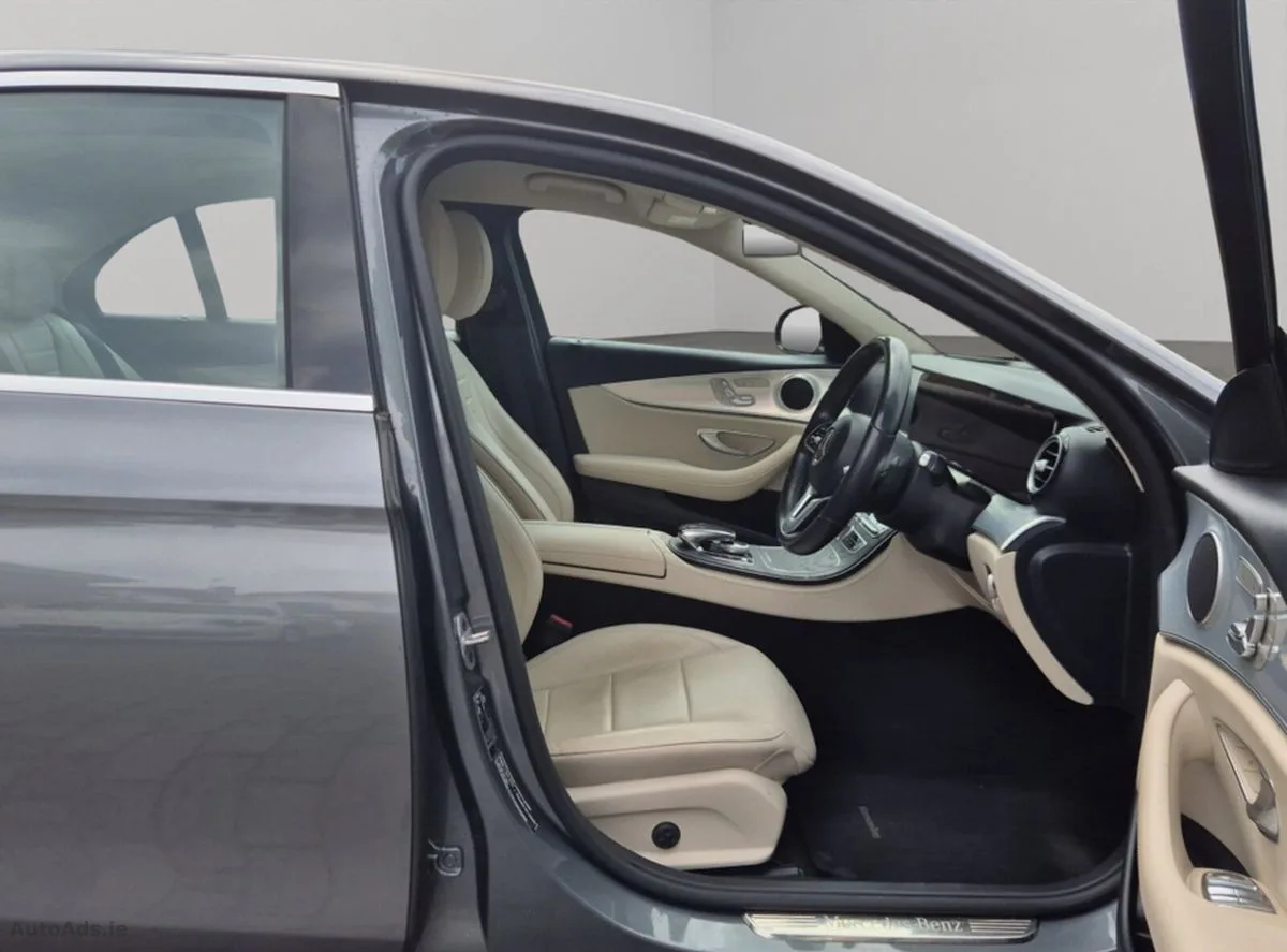 2019 Mercedes-Benz E-Class – photo 11