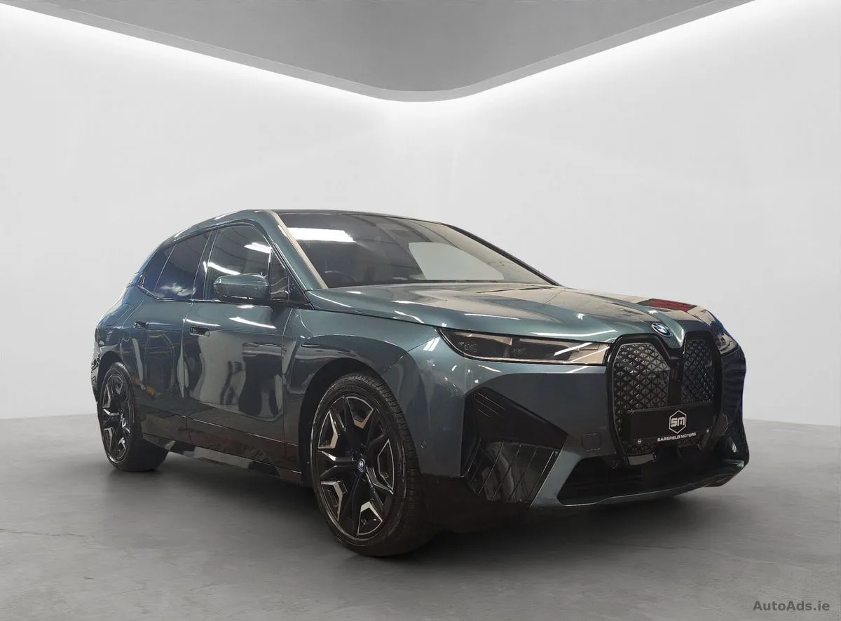 2022 BMW iX