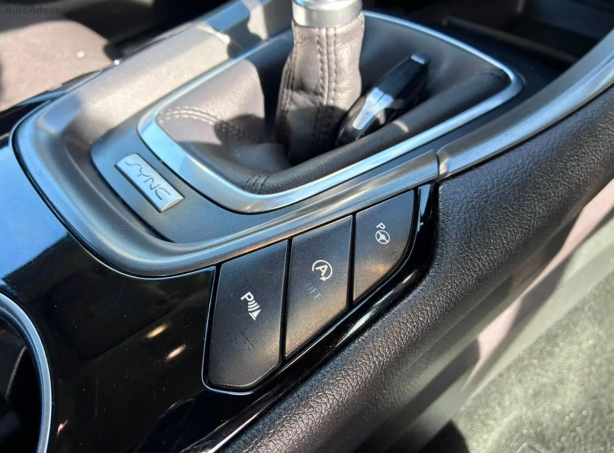 2016 Ford Mondeo – photo 13