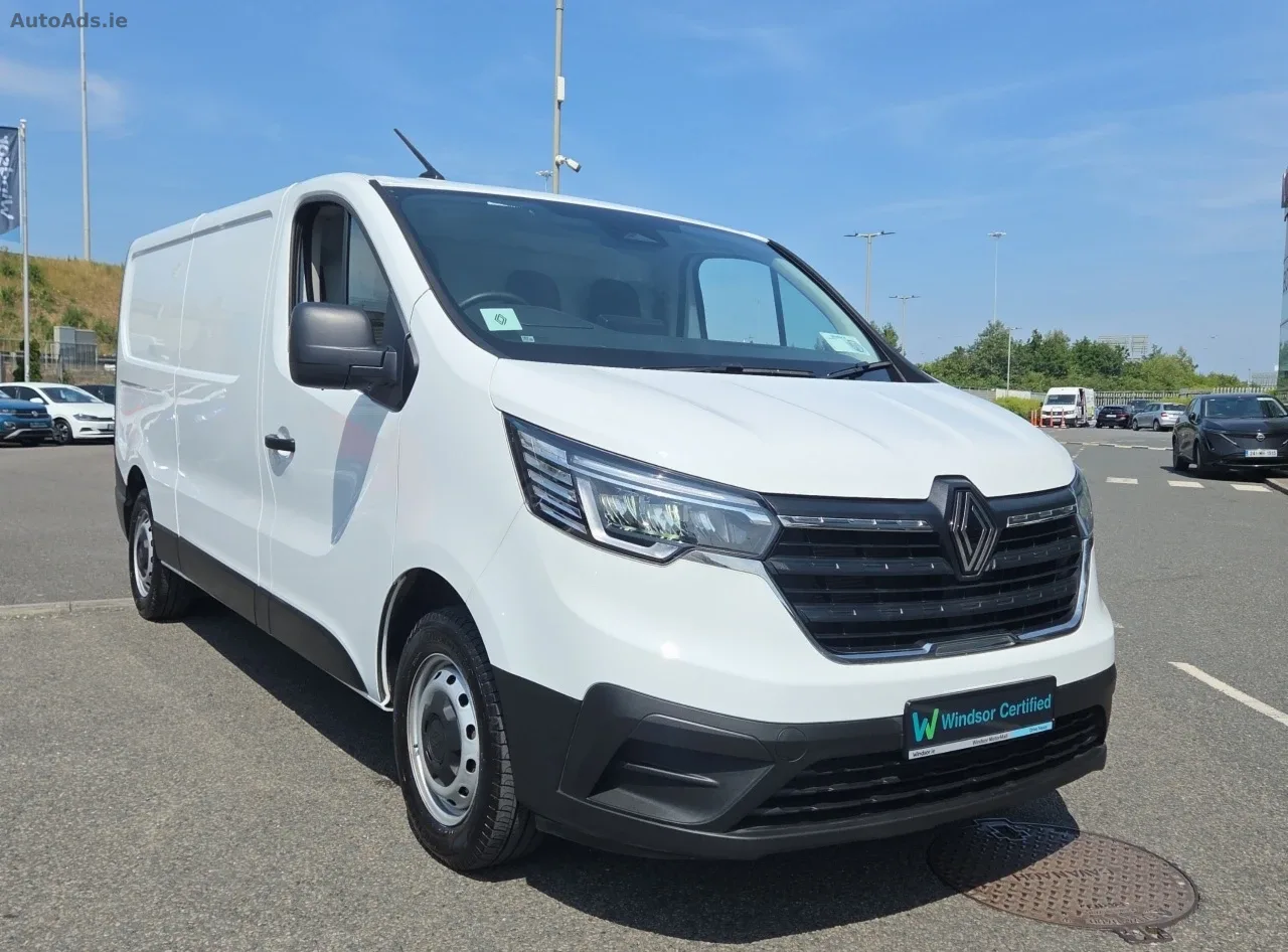 2025 Renault Trafic