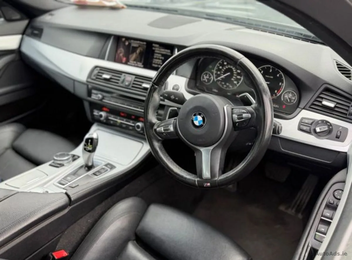 2016 BMW 5-Series – photo 12