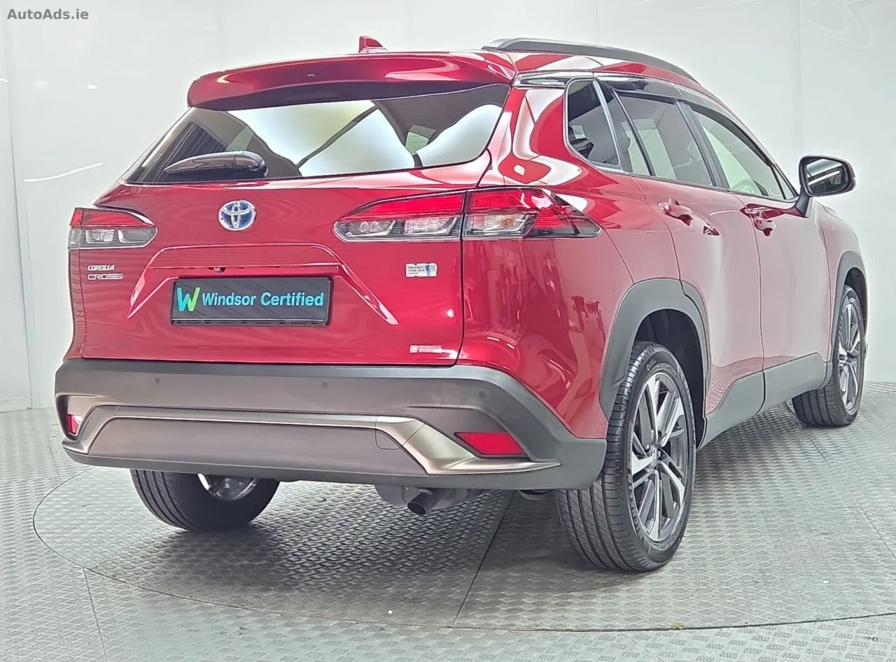 2023 Toyota Corolla Cross – photo 2