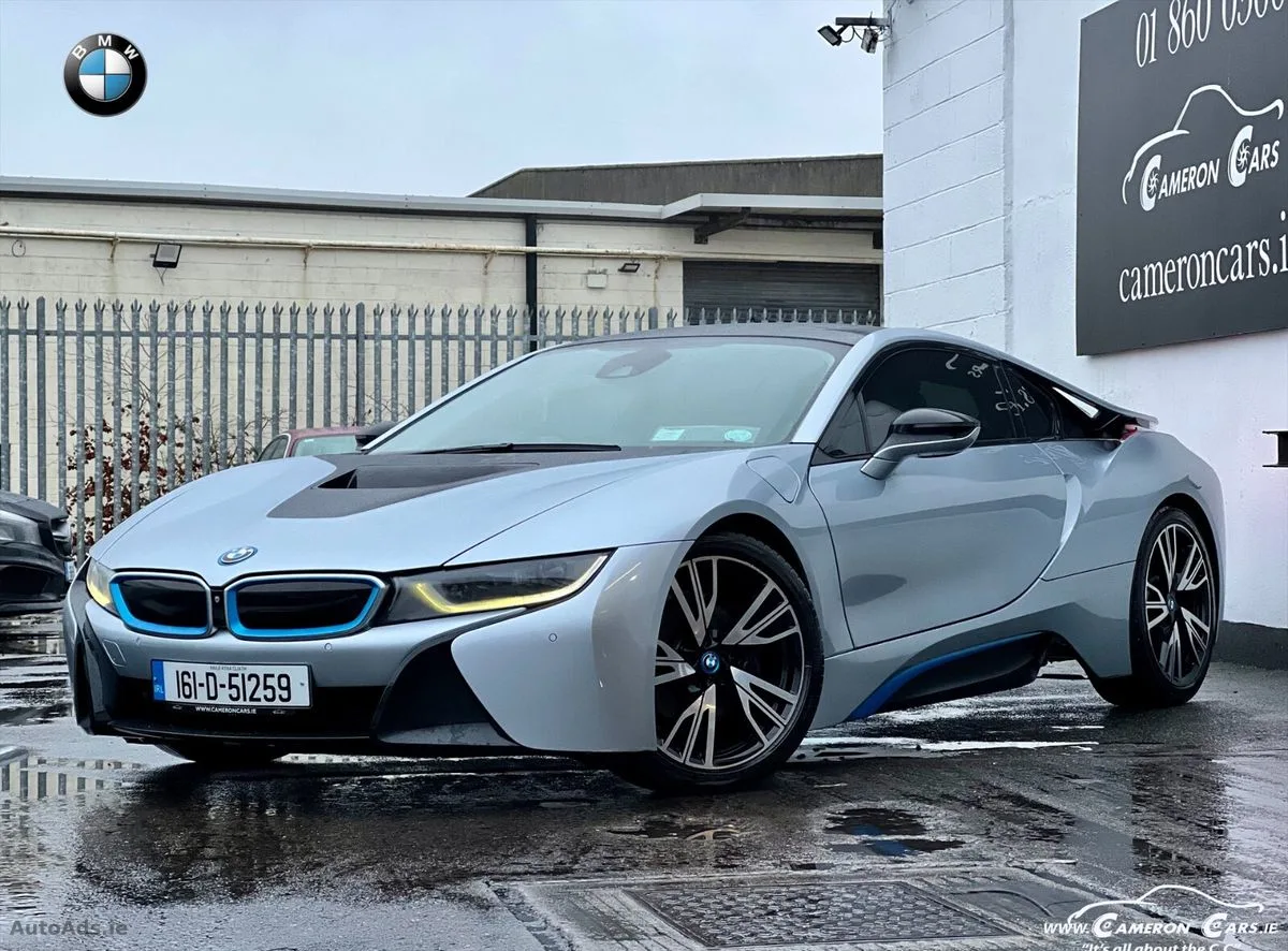 2016 BMW i8