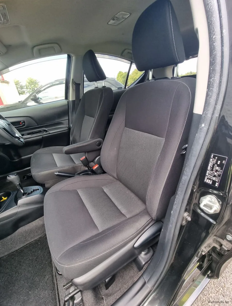 2019 Toyota Aqua – photo 19