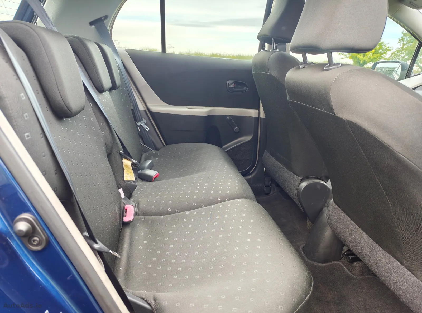 2009 Toyota Yaris – photo 8