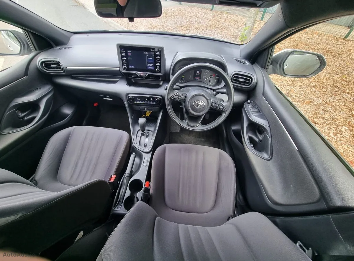 2021 Toyota Yaris – photo 16