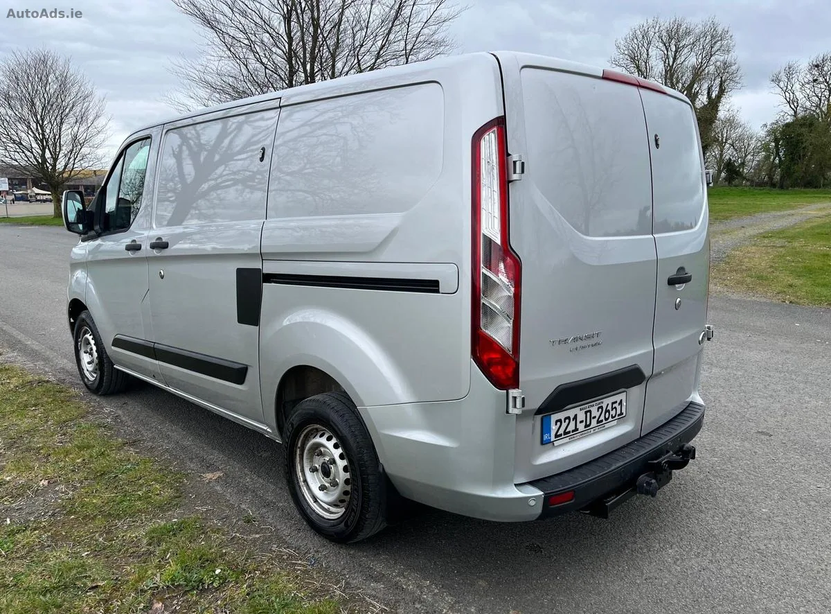 2022 Ford Transit Custom – photo 4