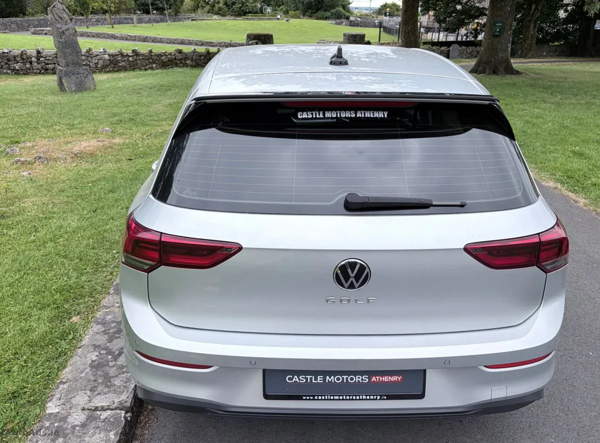 2021 Volkswagen Golf – photo 9