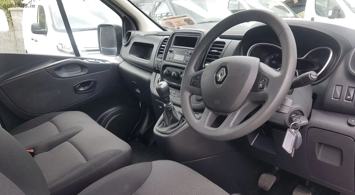 2021 Renault Trafic – photo 5