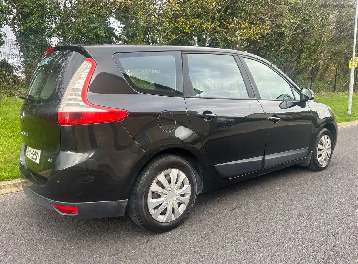 2010 Renault Grand Scenic – photo 2