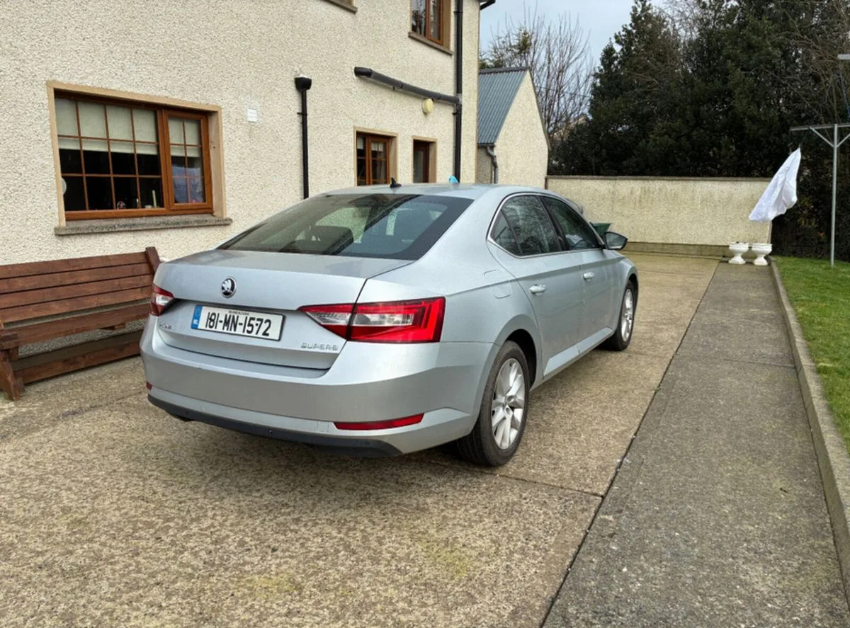 2018 Skoda Superb – photo 3