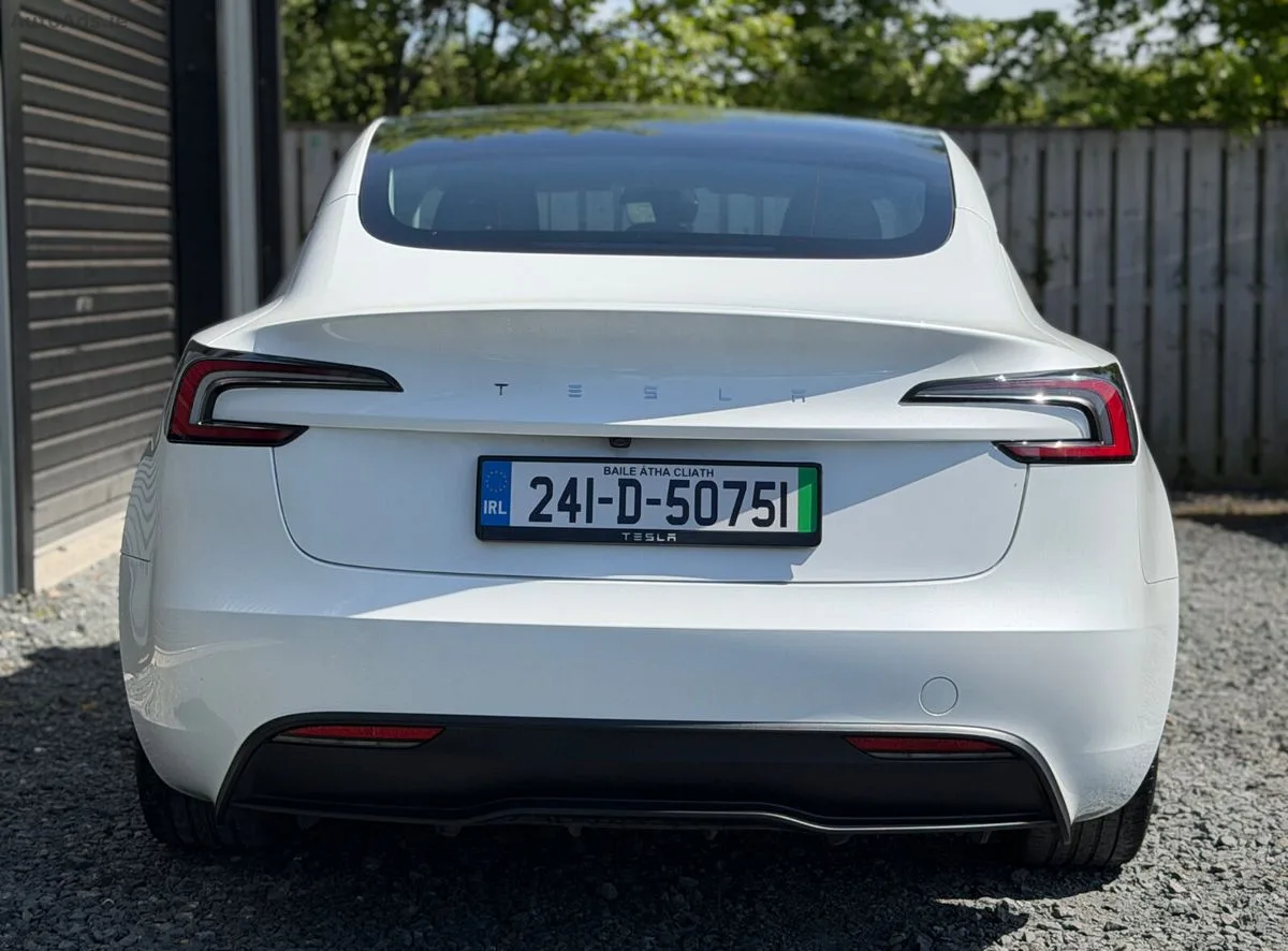 2024 Tesla Model 3 – photo 4