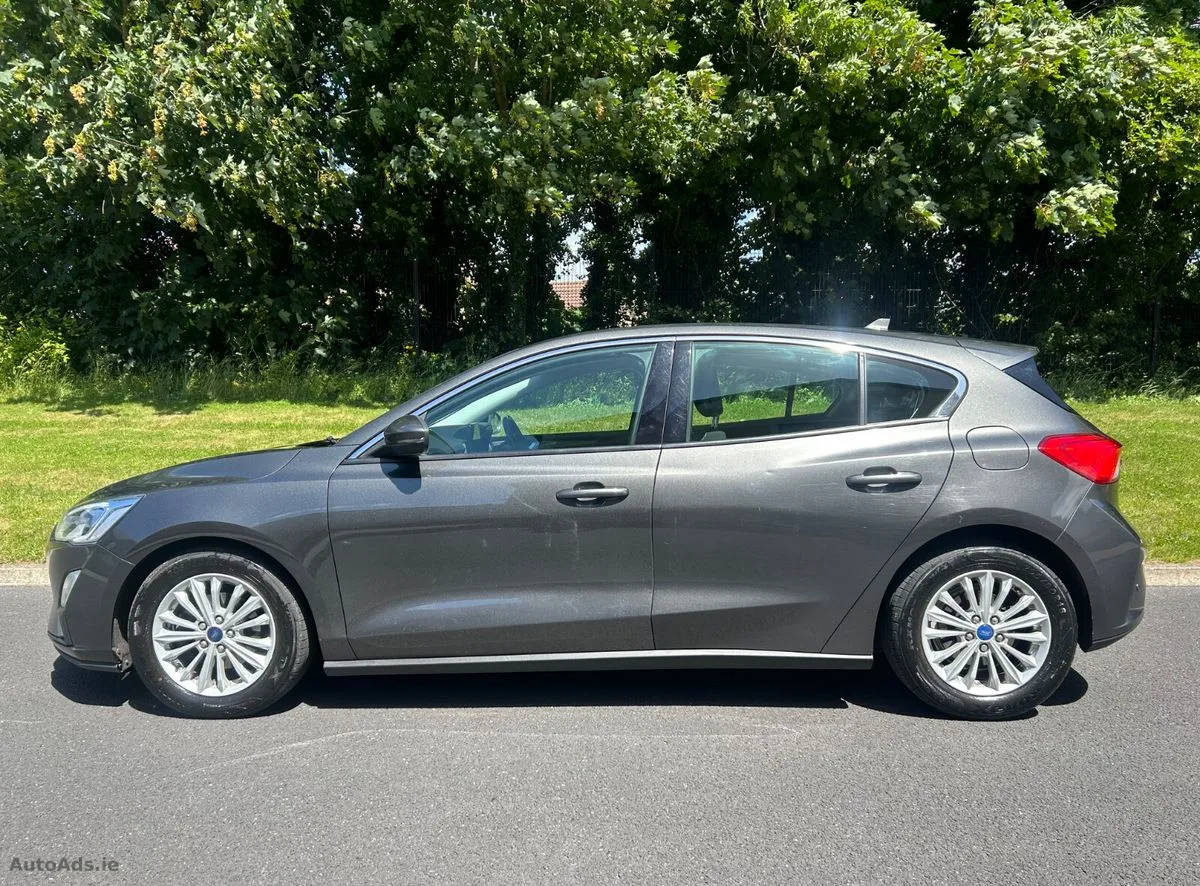 2019 Ford Focus – photo 9