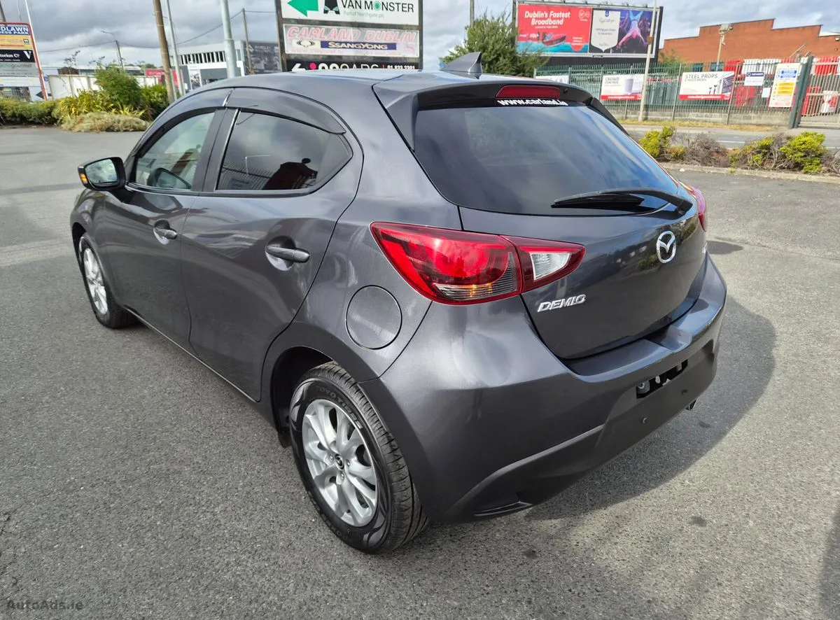 2016 Mazda Demio – photo 5