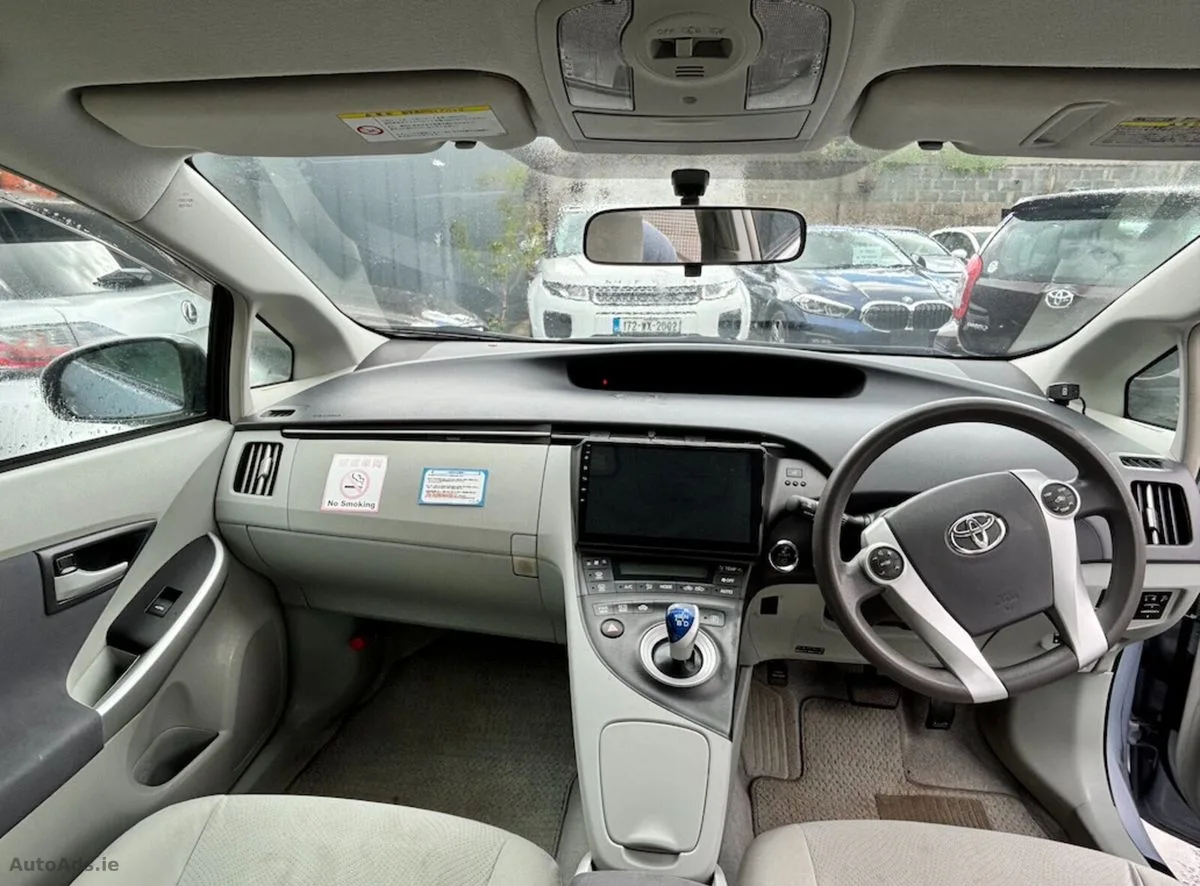 2010 Toyota Prius – photo 4