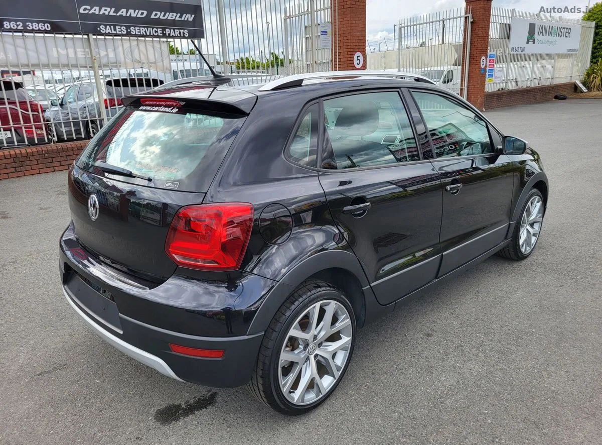 2015 Volkswagen Polo – photo 3