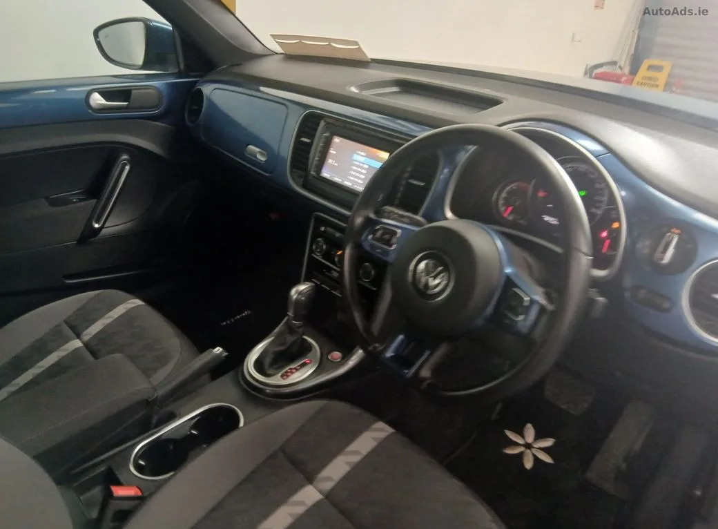 2018 Volkswagen Beetle – photo 8