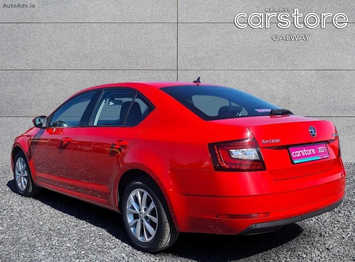 2021 Skoda Octavia – photo 5