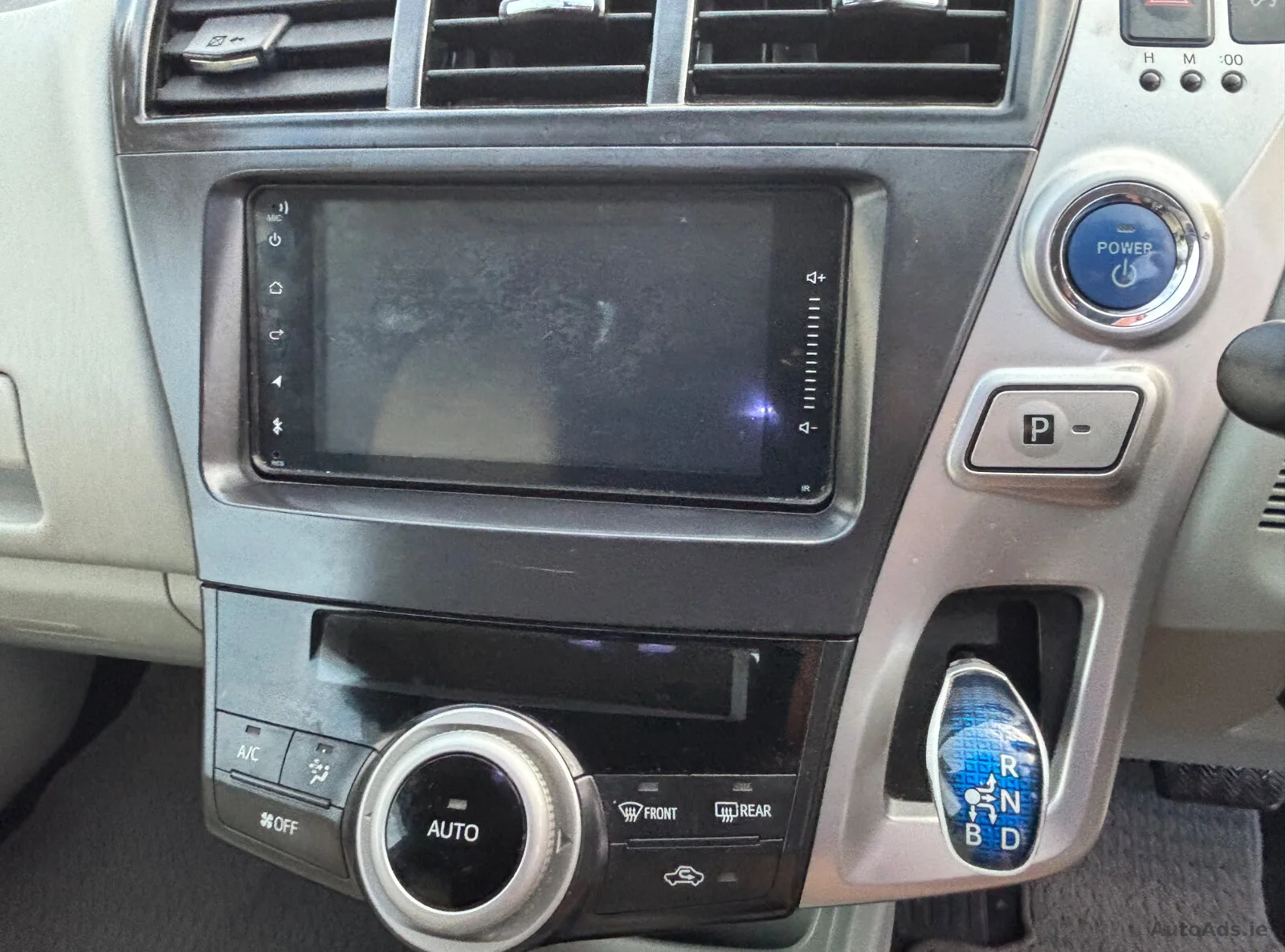 2013 Toyota Prius – photo 11