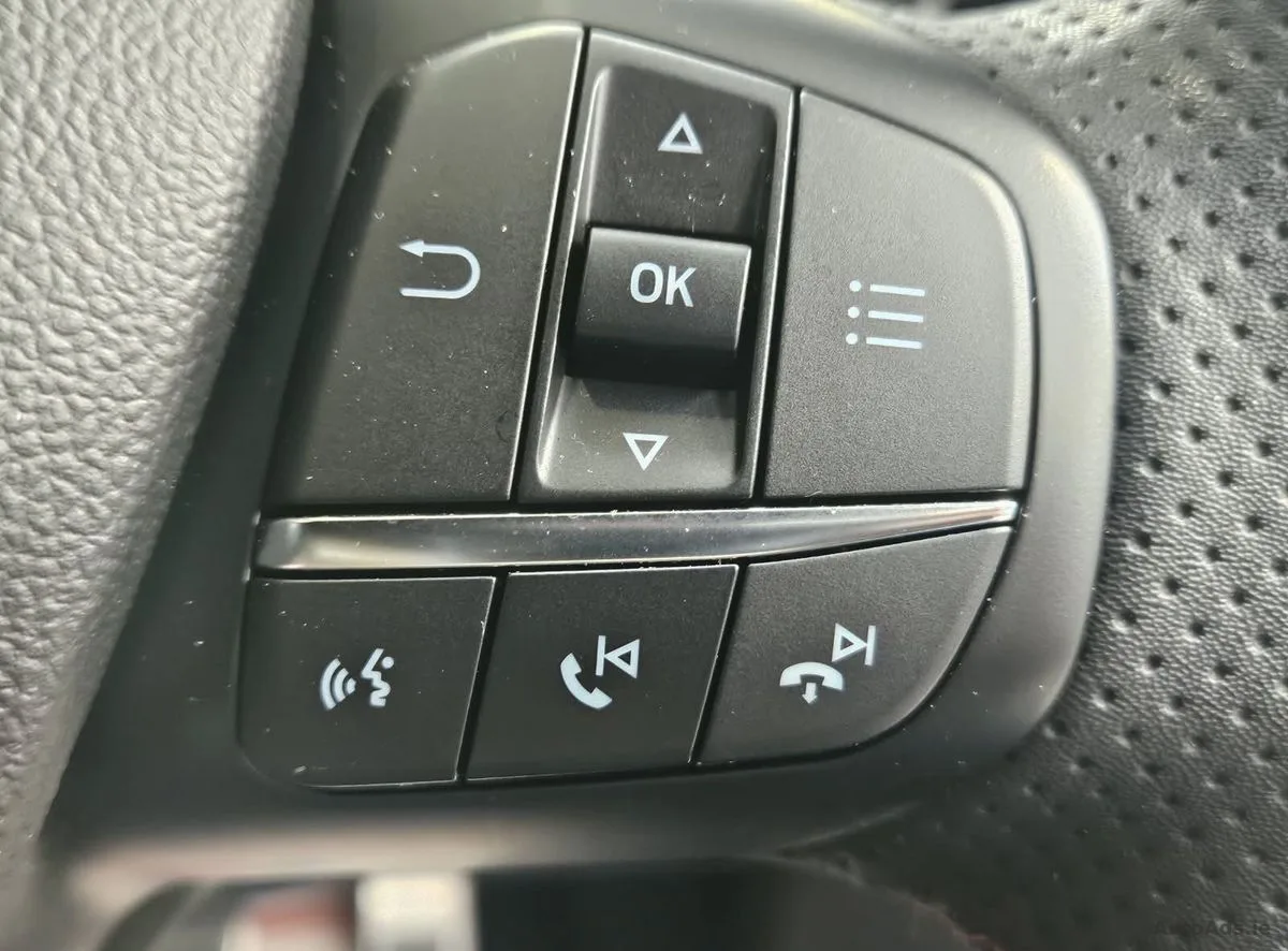 2023 Ford Focus – photo 10