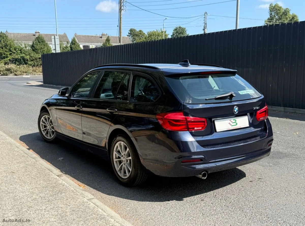 2017 BMW 3-Series – photo 6