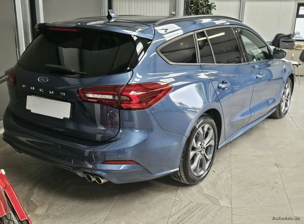 2023 Ford Focus – photo 4