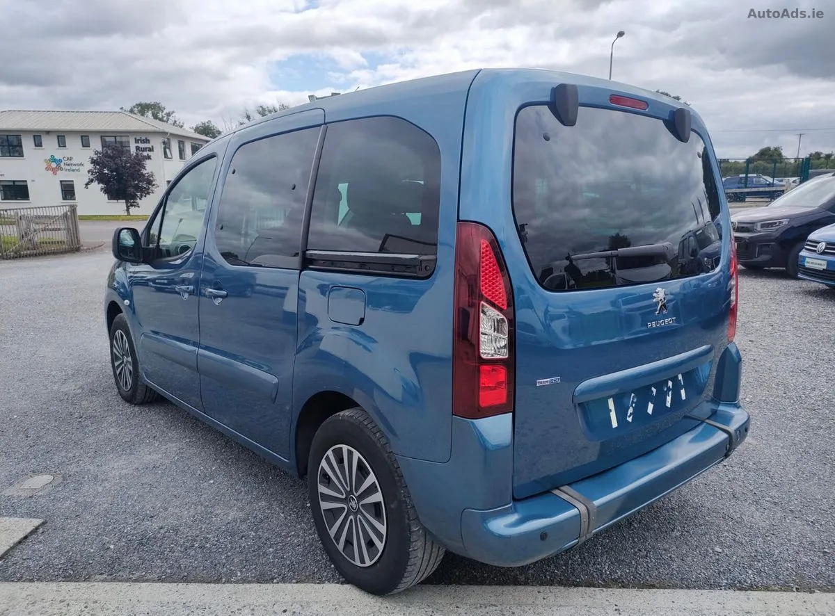 2017 Peugeot Partner – photo 4
