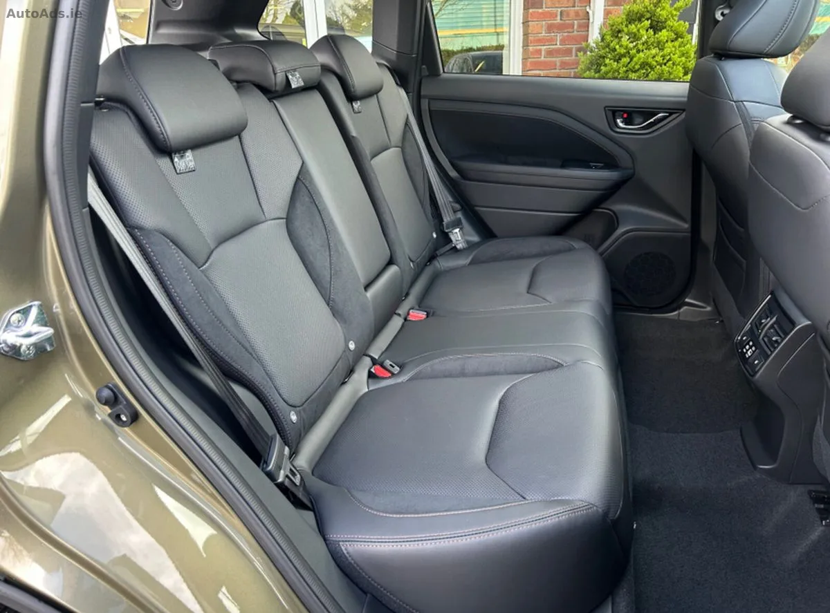 2026 Subaru Forester – photo 8