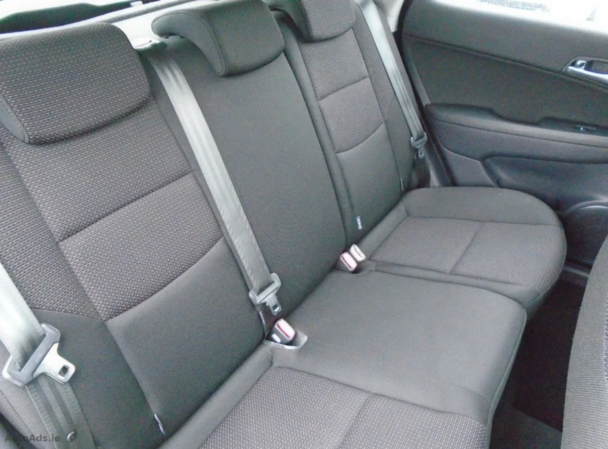 2011 Hyundai i30 – photo 11