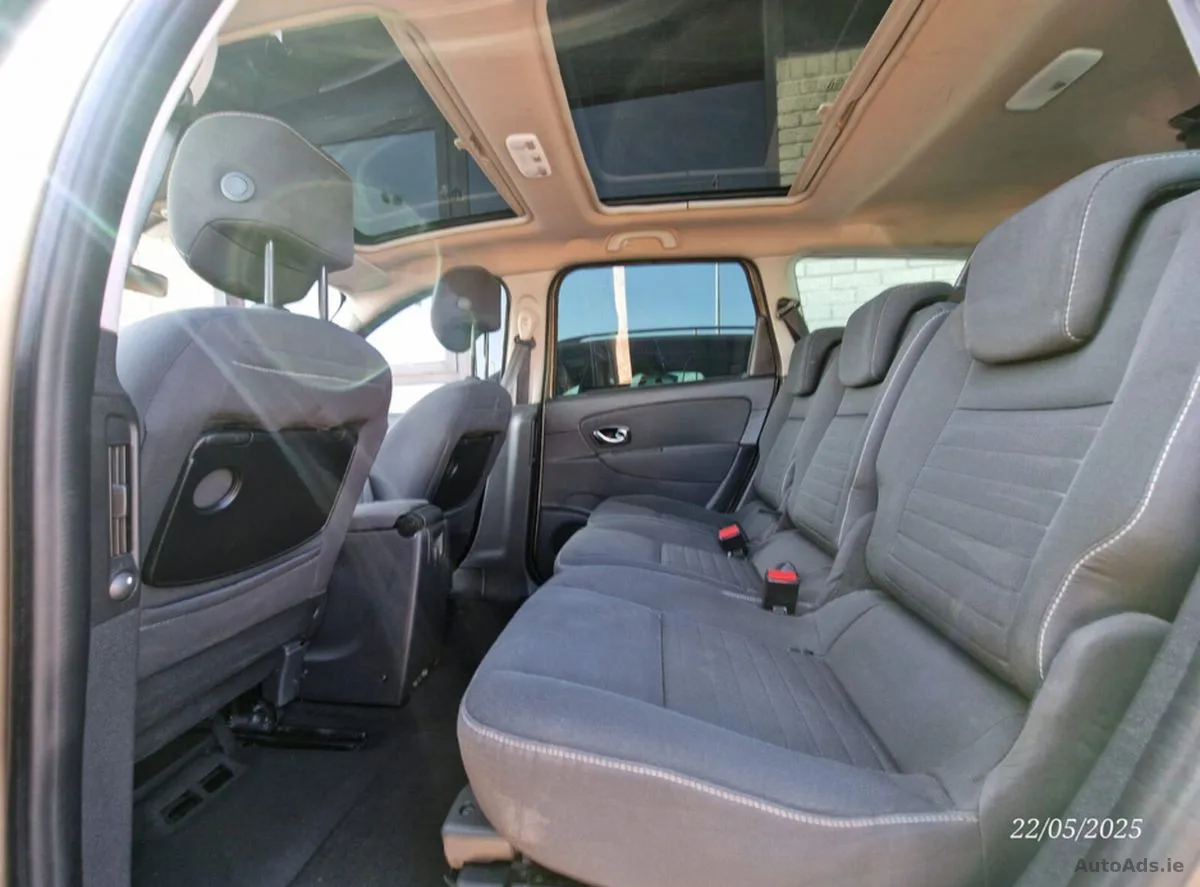 2016 Renault Grand Scenic – photo 11