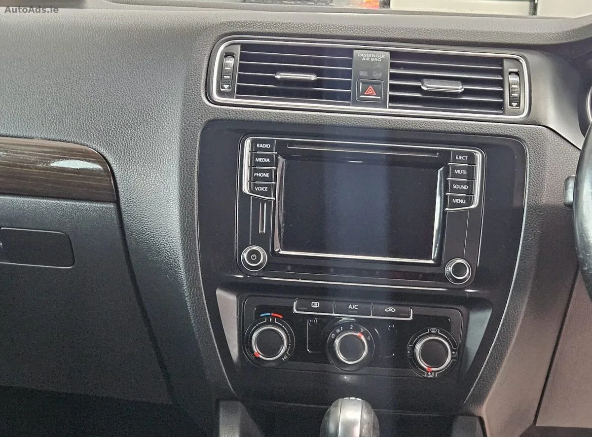 2016 Volkswagen Jetta – photo 11