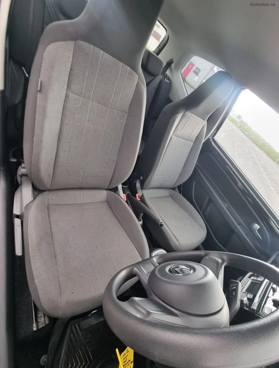 2014 Volkswagen up! – photo 16