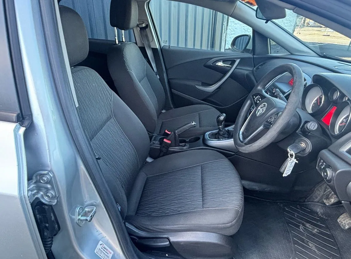 2014 Vauxhall Astra – photo 7