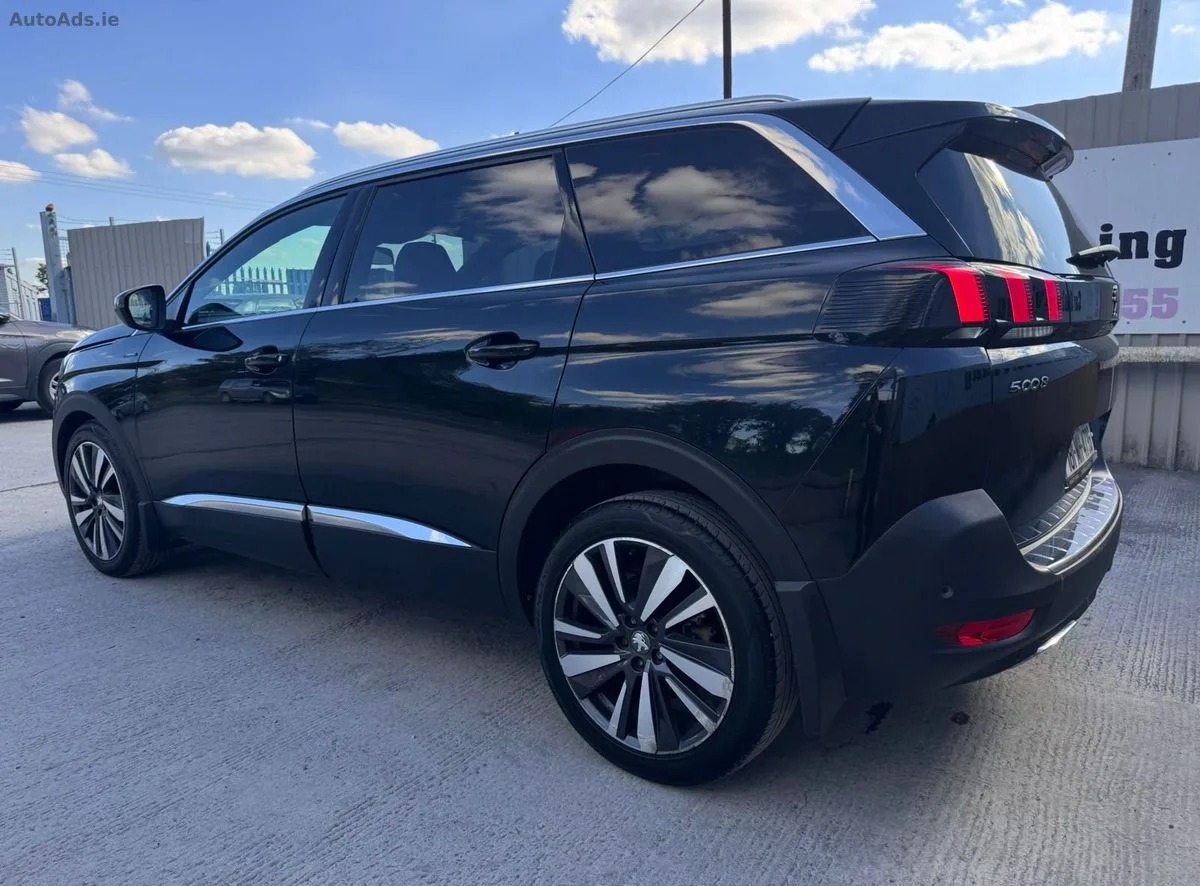 2018 Peugeot 5008 – photo 11