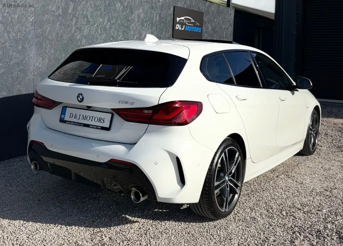 2022 BMW 1-Series – photo 8