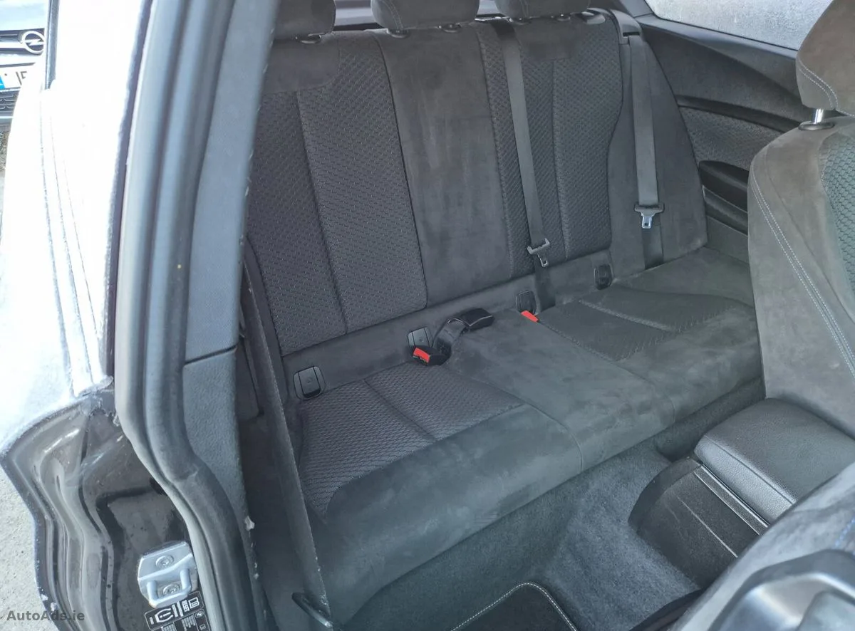 2014 BMW 1-Series – photo 14