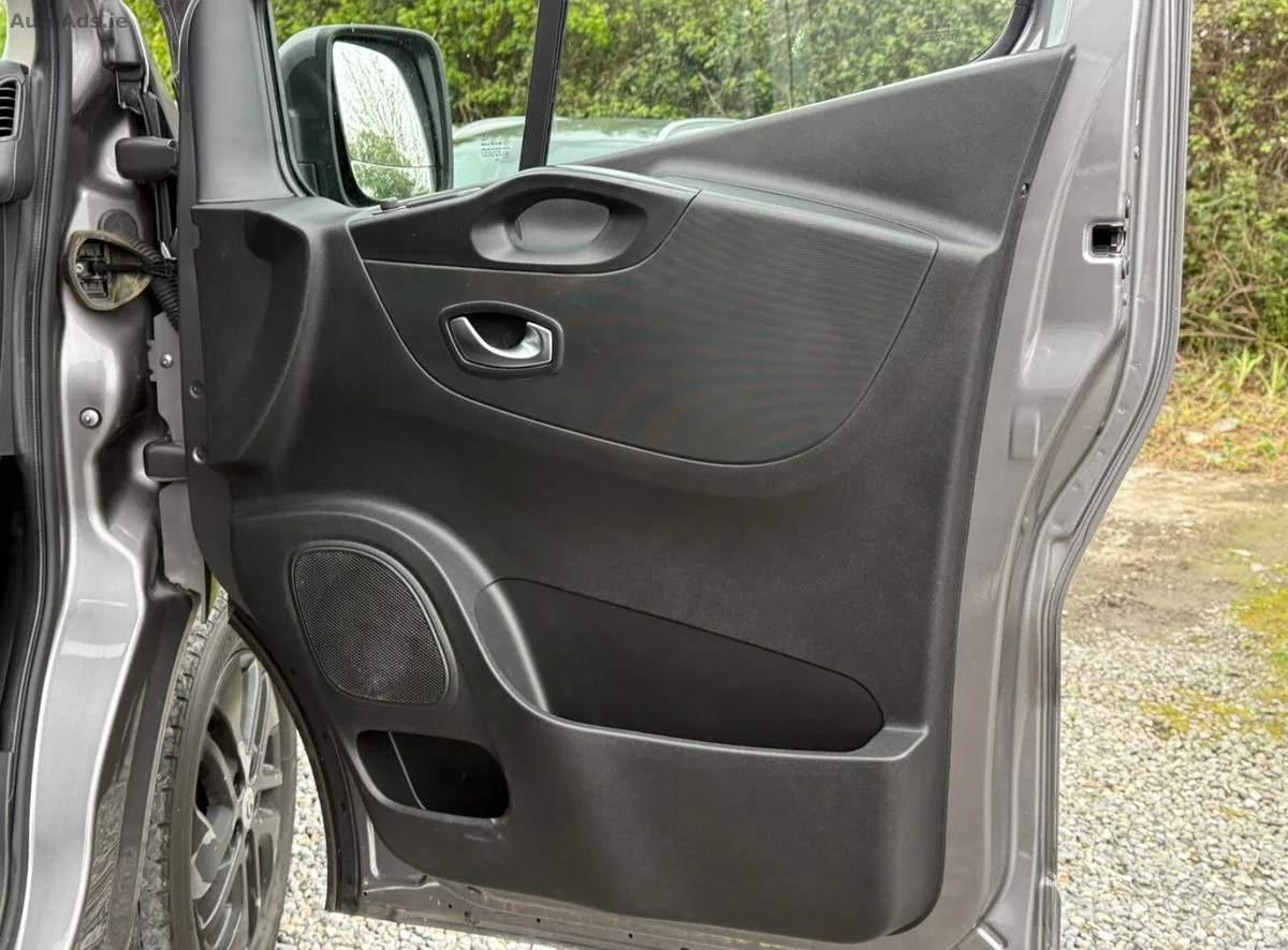 2021 Renault Trafic – photo 15