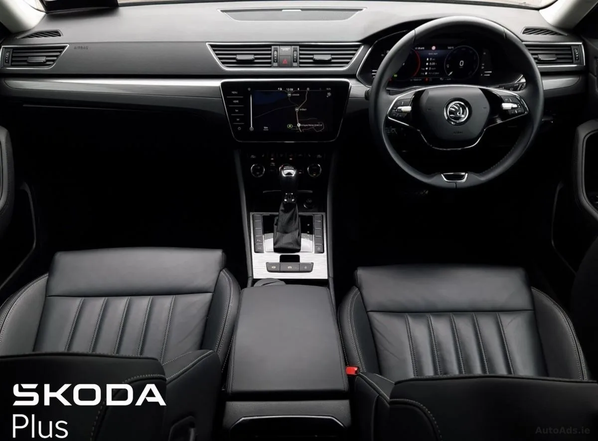 2024 Skoda Superb – photo 2
