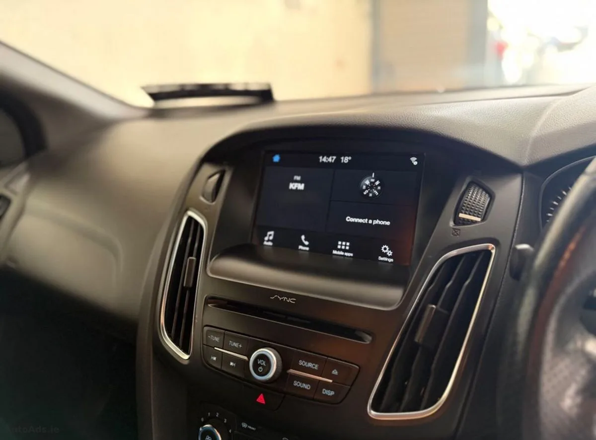 2018 Ford Focus – photo 12