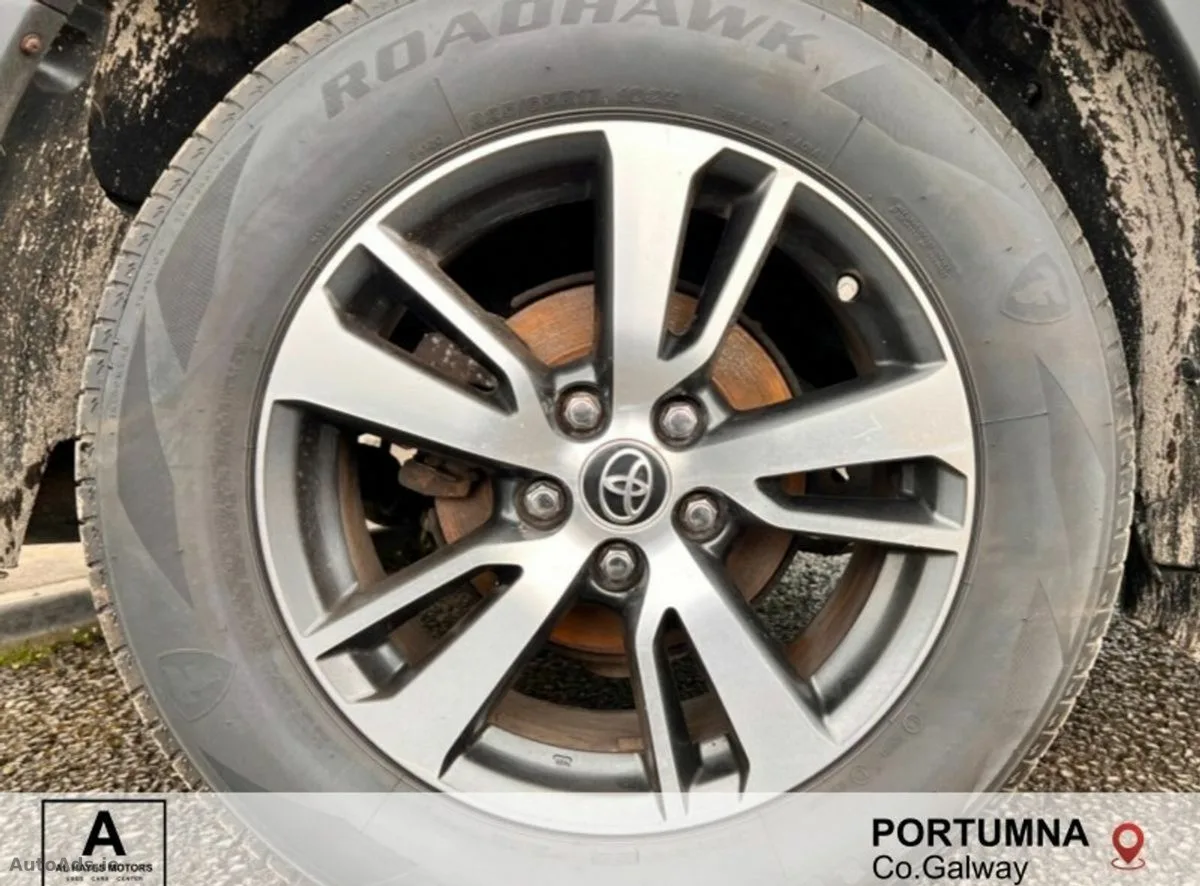2017 Toyota RAV4 – photo 8