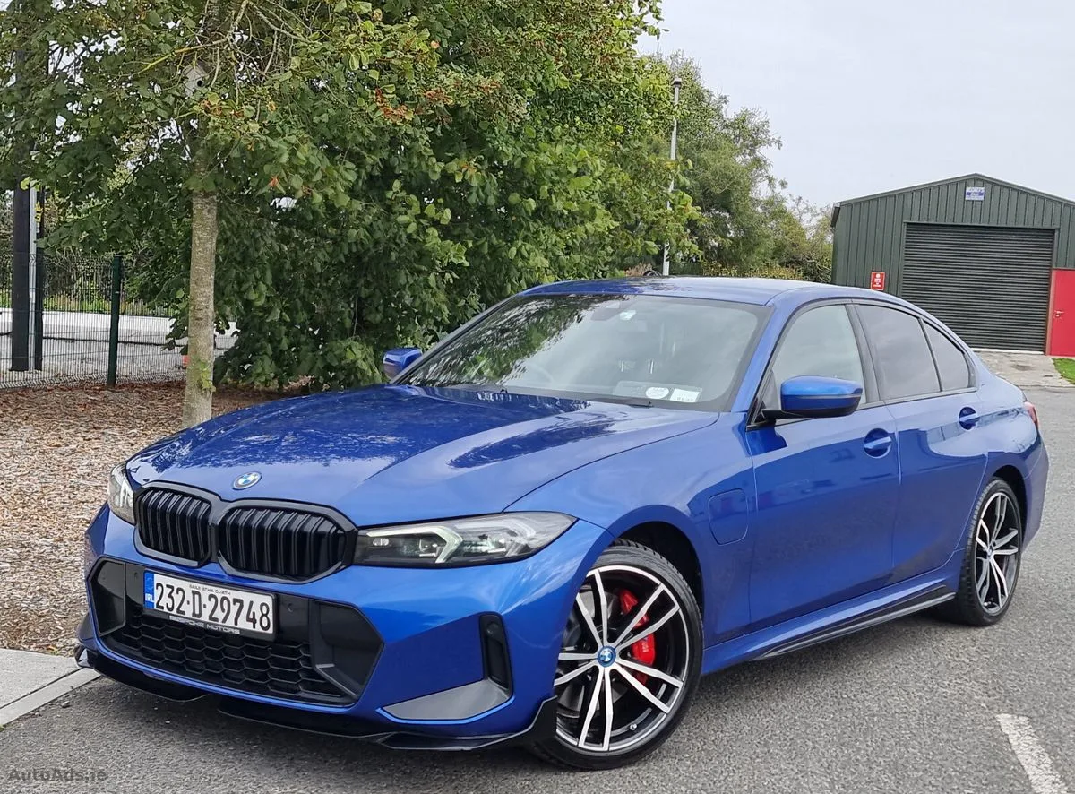 2023 BMW 3-Series – photo 3