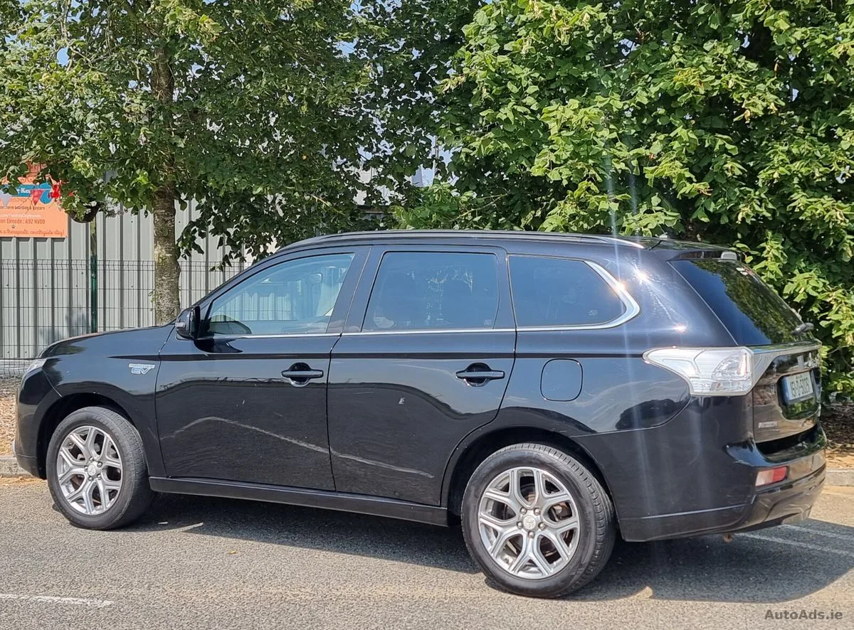 2015 Mitsubishi Outlander – photo 8