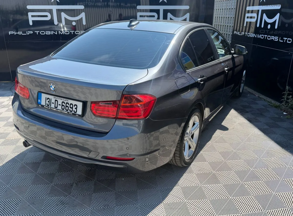 2013 BMW 3-Series – photo 11