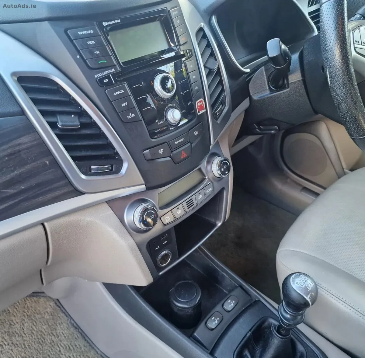 2016 SsangYong Korando – photo 11