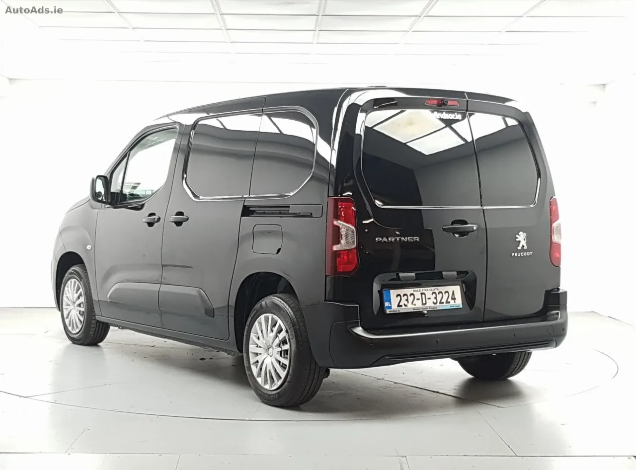 2023 Peugeot Partner – photo 11