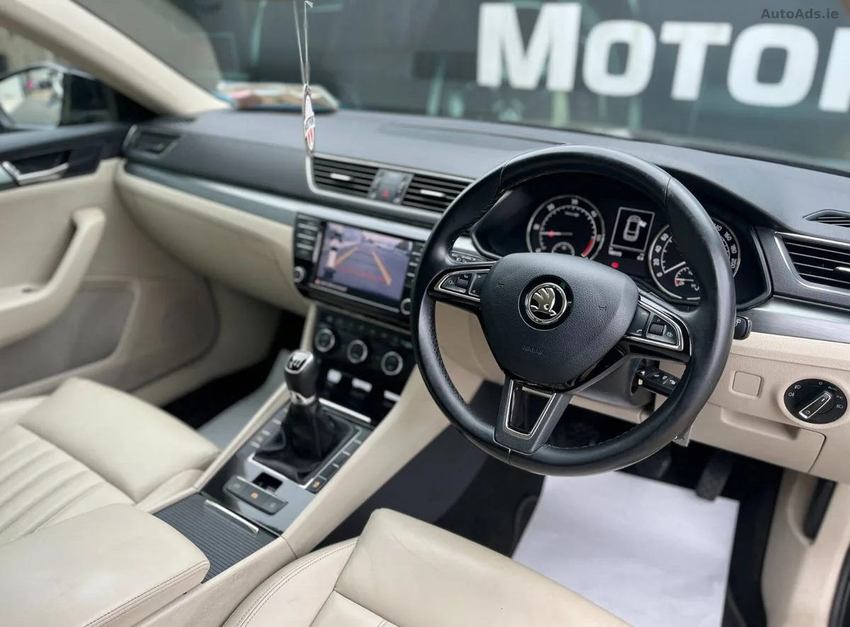 2015 Skoda Superb – photo 7