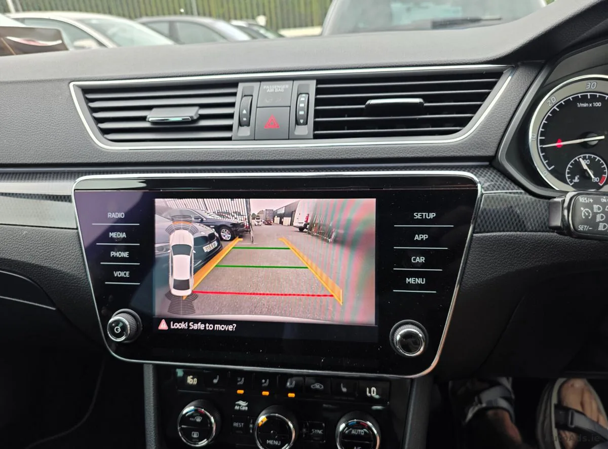 2019 Skoda Superb – photo 11