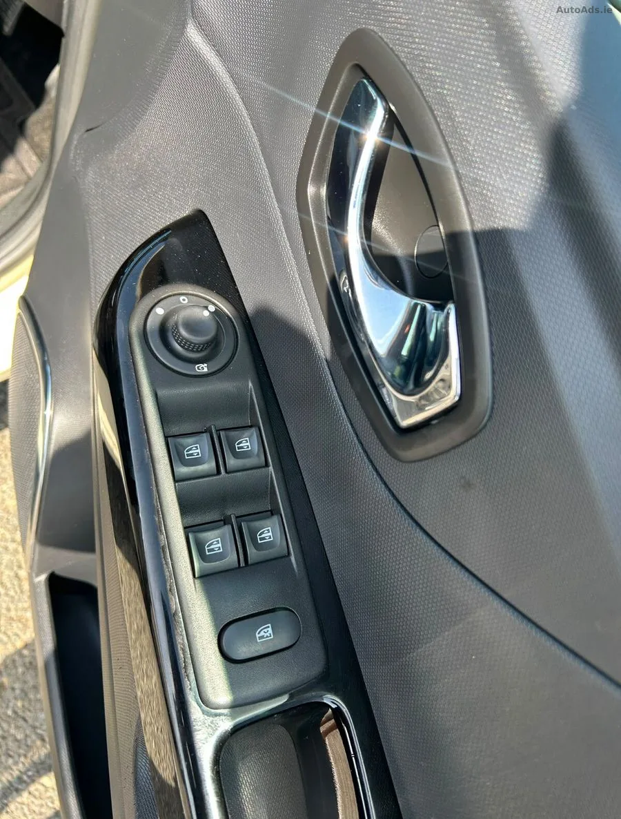 2016 Renault Captur – photo 17