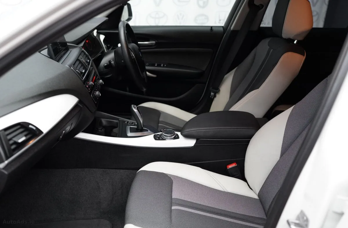 2015 BMW 1-Series – photo 17